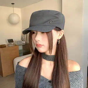 Japanese vintage washed distressed flat cap for women, stylish dark grey casual duckbill newsboy hat.