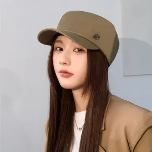 Vintage washed flat top cap for women, stylish Japanese British style casual newsboy hat.