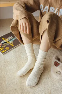 Thickened cable knit women socks winter warm cozy slouch socks off-white mid tube socks