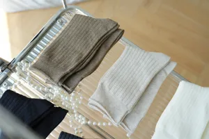 Maillard color women mid tube cotton socks Japanese ribbed stacked socks autumn winter wholesale