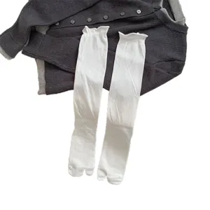 White split-toe tabi calf socks for women, stylish cotton slouch socks for spring and summer.