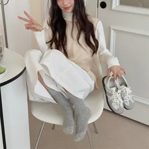 Women casual striped cotton mid-tube socks spring summer basic daily wear hosiery