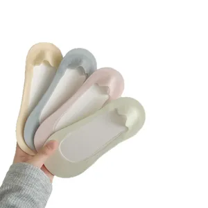 Summer thin women invisible boat socks set with anti-slip heel, 4-color main product view