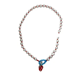 Leuke rode aardbei parelketting voor vrouwen, schattige kralen choker trendy indie sieraden.