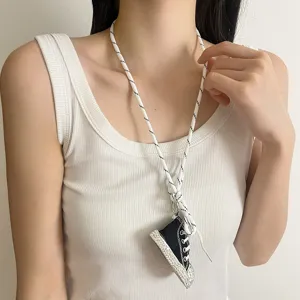Chic colgante zapatillas strass largo collar cuerda para mujer moda tendencia joyas