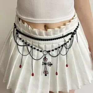 Chaîne de taille vintage en perles avec pendentif croix et larmes rouges pour femmes