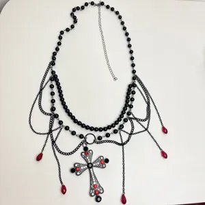 Retro gothique croix perles multi-couches chaîne de taille avec strass robe accessoire chic