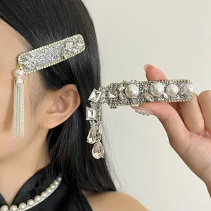 Womens Metal Hair Clip Rhinestone Pearl Side Clip Elegant Sparkling Hair Barrette Hair Accessories For Styling