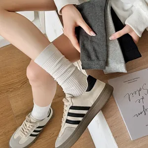 Chaussettes mi-hautes côtelées pour femmes, chaussettes décontractées en coton doux, mode quotidienne.