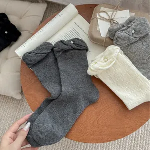 Donna calzini carini con perle, cotone morbido e traspirante in stile coreano casual.
