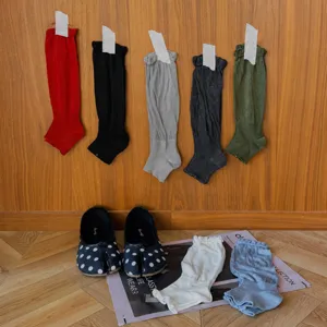 Jambières Femme à Volants en Coton Peigné Automne Hiver Chaussettes à étrier Larges Couleur Unie Couvre-Pieds en Tricot Yoga Danse