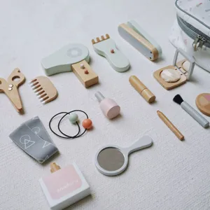Wooden kids makeup toy set pretend play hair salon kit with accessories for girls