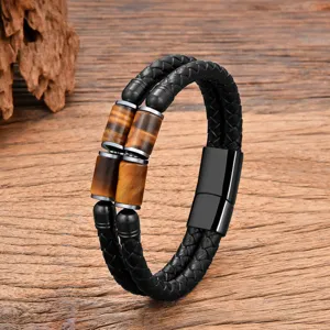 Bracelet homme double couche en cuir noir tressé avec perles œil de tigre et fermoir aimanté.