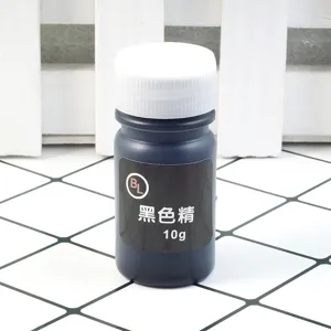Detailed view of 10g black epoxy resin color essence, professional oily dye pigment for UV glue.