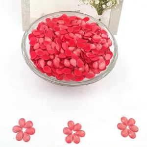 Red teardrop flatback resin rhinestones for DIY phone case craft and nail art decoration.