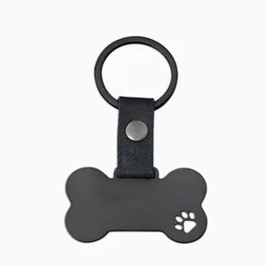Porte-clés plaque d'identification pour animaux en acier inoxydable noir avec sangle en cuir.