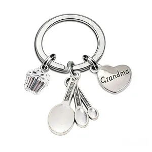 Zinc alloy grandma keychain with cute cupcake and measuring spoon charms for family gift detail