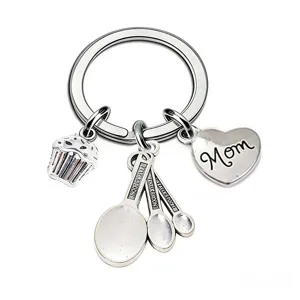 Zinc alloy mom keychain with cute cupcake and measuring spoon charms for parents gift.