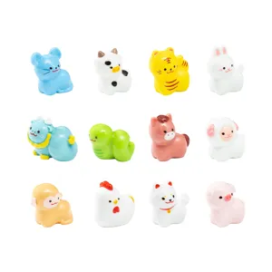Niedliche Cartoon Chinesische Sternzeichen Harz Miniatur Figuren Mikro Landschaft Garten Ornamente Mini Tier Schreibtisch Auto Innenbereich Deko Zubehör