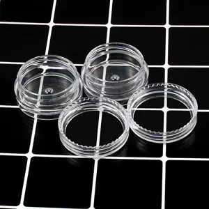Boîte de rangement transparente en plastique acrylique pour perles de paillettes cosmétiques.