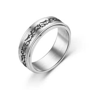 Edelstahl Spinner Ring für Herren mit schwarzem Tribal Gravur Muster Biker Schmuck
