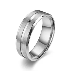 Bague Homme 8mm Acier Inoxydable Brossé avec Rainure Centrale Style Minimaliste