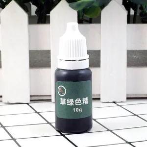 Green color essence for UV epoxy resin DIY crystal glue coloring pigment 10g bottle detail.