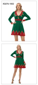Détail robe elfe de Noël, manches longues col V, bloc de couleurs rouge et vert cloche.