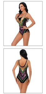 Body de carnaval sans manches avec imprimés à paillettes violettes, vertes et dorées.