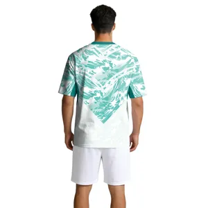 Heren sneldrogend ademend voetbalshirt met groen-witte golfprint voor in de sport.
