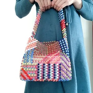 Sac à Main Perlé Multicolore Tissé à Main pour Femmes Sac Cabas Épaule Urbain Minimaliste Mode d'Été Pochette Perles