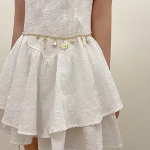 Catena da vita dorata sole cuore ciondolo retro multi-elemento accessorio di moda.