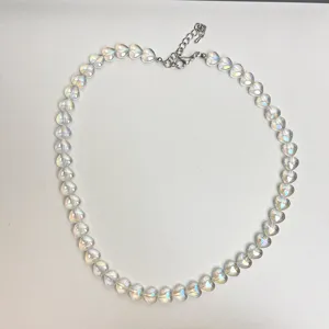 Minimalistische transparante hartjes kraal ketting voor vrouwen, stijlvolle ketting.