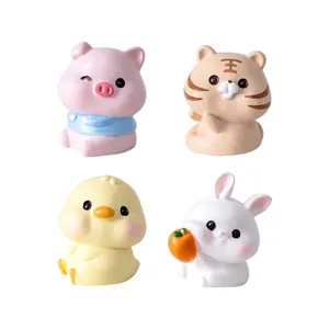 Mini Figurines d'Animaux Mignons en Résine Cochon Tigre Canard Ours Chat Lapin Chien Statues Micro-paysage Voiture Bureau