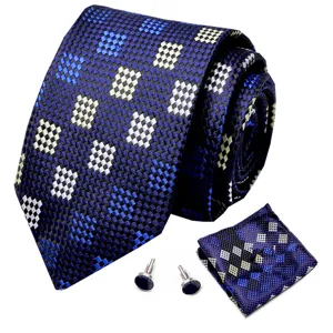 Klassieke blauwe geometrische patroon heren stropdas set met pochet en bijpassende manchetknopen.