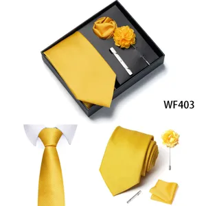 Set regalo cravatta tinta unita con fazzoletto da taschino, fiore e fermacravatta uomo.