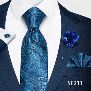 Conjunto de corbata paisley azul para hombre con pañuelo a juego, flor de solapa y gemelos elegantes.