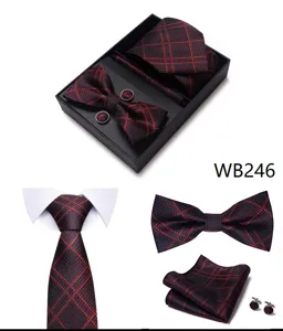 elegante conjunto corbata pajarita pauelo gemelos cuadros detalle para hombre