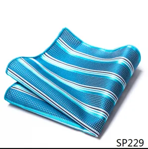 Heren blauw gestreepte pochet zakdoek voor heren pak mode accessoire detail weergave