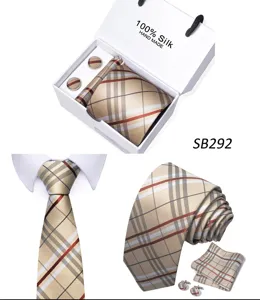 Heren zijde ruitjes das set met pochet en manchetknopen voor zakelijke formele kleding.