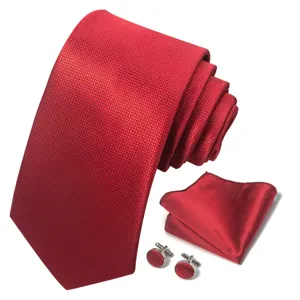 Rode heren stropdas set met pochet en manchetknopen voor formele zakelijke en trouwgelegenheden.