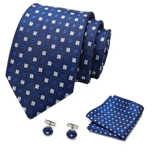 Elegant heren stropdas set in blauw met geometrisch patroon, pochet en manchetknopen