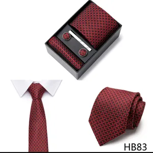 Coffret cadeau cravate homme motif rouge noir avec pochette boutons de manchette pince
