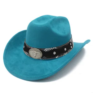 Blaue Wildleder-Cowboyhut mit Schlangenmuster-Band und Stierschädel-Abzeichen