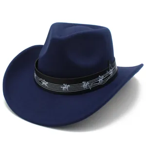 Cappello da cowboy in feltro blu con fascia di note musicali tesa larga fedora