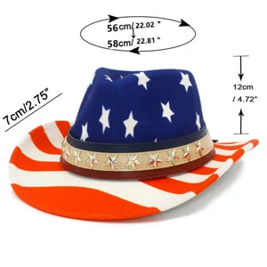 Dettaglio cappello cowboy bandiera USA, corona blu con stelle, tesa a strisce.
