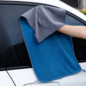 Thickened microfiber car drying towel for auto detailing, strong water absorption and soft.