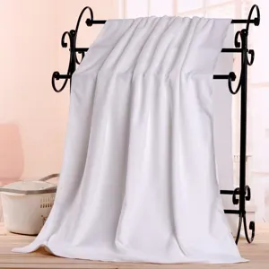 White microfiber large bath towel and beauty salon bed sheet, super absorbent and thickened design.