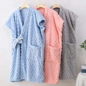Women Wearable Bath Towel Bathrobe Cloud Grid Absorbent Coral Fleece Soft Sleepwear Home Spa Bath Dress