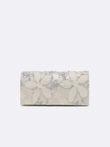 Borsa da sera elegante in pizzo ricamato con un delicato motivo floreale per abiti donna.